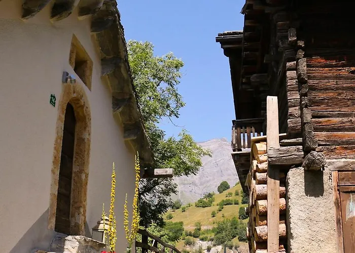 Haus Rhodania Hotel