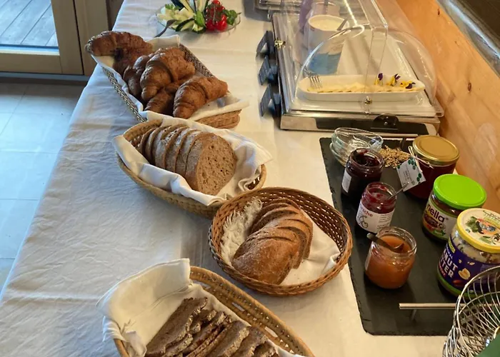 Haus Rhodania Hotel 2*