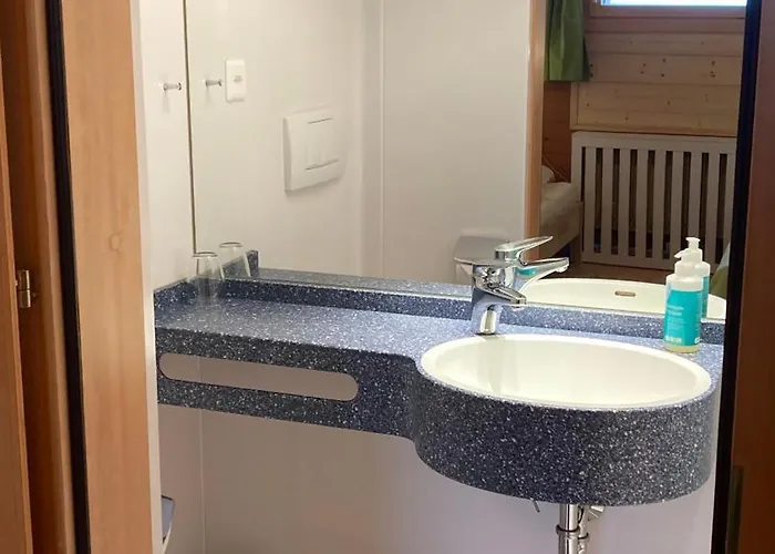 Hotel Haus Rhodania 2*