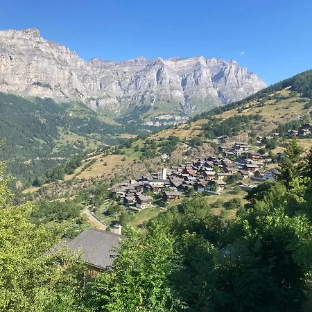 Haus Rhodania Hotell