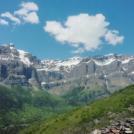 Hotell Haus Rhodania